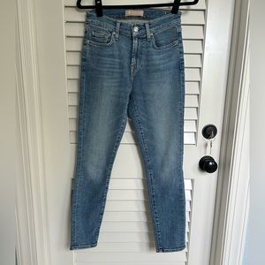 7 For All Mankind Light Wash Jeans, Size 27